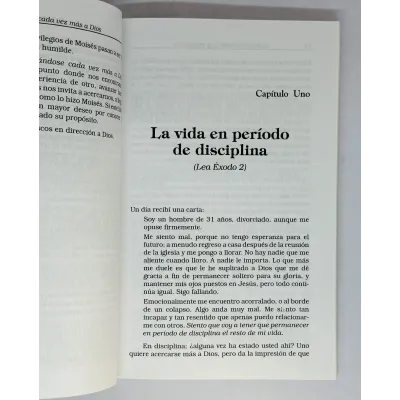 Acercándose cada vez más a Dios [Libro]