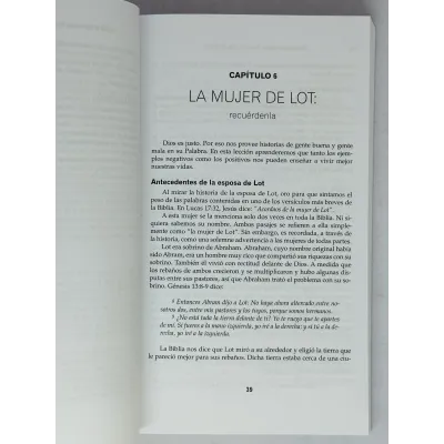 Extraordinarias Mujeres de la Biblia [Bolsilibro] Un Estudio Devocional de Cincuenta Mujeres