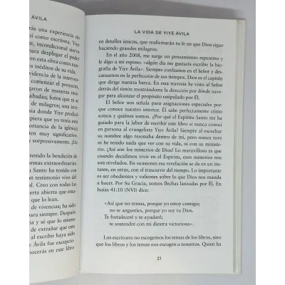 LA VIDA DE YIYE ÁVILA LA VIDA DE YIYE ÁVILA