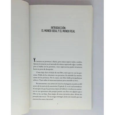 Especialista En Personas Soluciones bíblicas e inteligentes para lidiar con todo tipo de gente Especialista En Personas Soluciones bíblicas e inteligentes para lidiar con todo tipo de gente