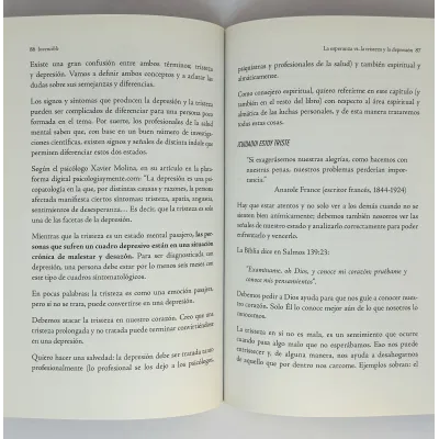 Invencible [Libro] La Lucha Es Inevitable..... La Derrota es Opcional