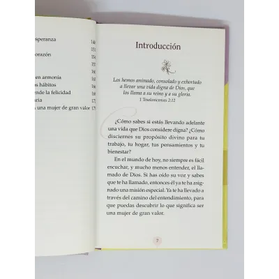 Devocionales para una mujer de gran valor [Bolsilibro]